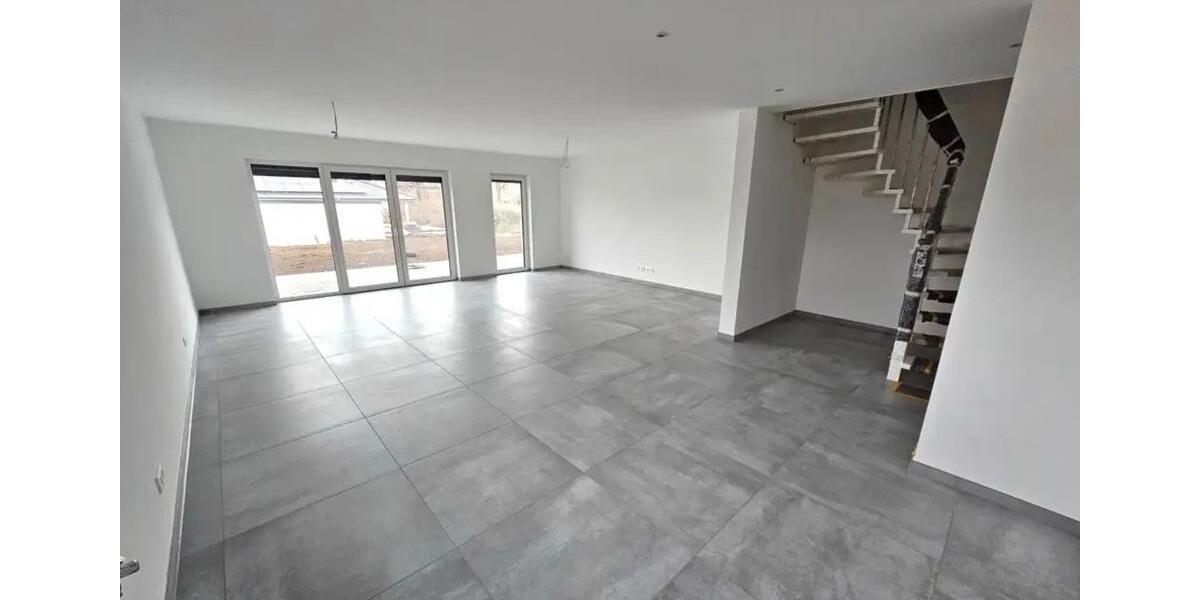 Reihenhaus Magdeburg - 4 Zimmer, 138 m&sup2;, 1.790&euro; | Angebot:24810945