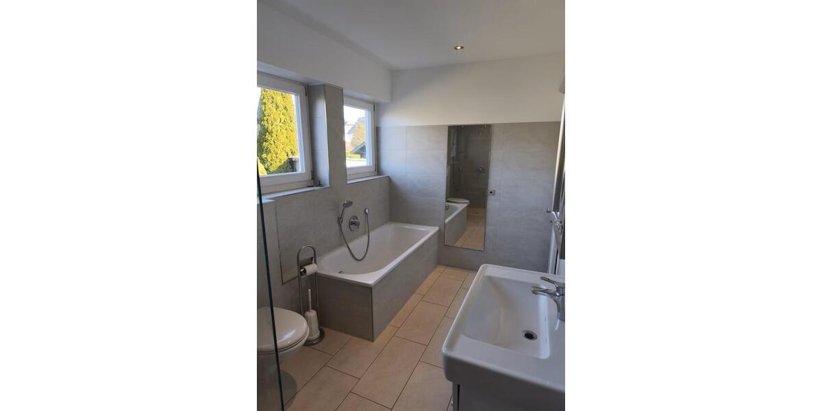 Erdgeschoßwohnung Rietberg - 2 Zimmer, 88 m&sup2;, 880&euro; | Angebot:26284332