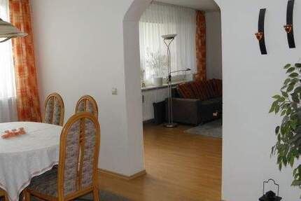 Wohnung Coburg - 4 Zimmer, 110 m&sup2;, 650&euro; | Angebot:26017631