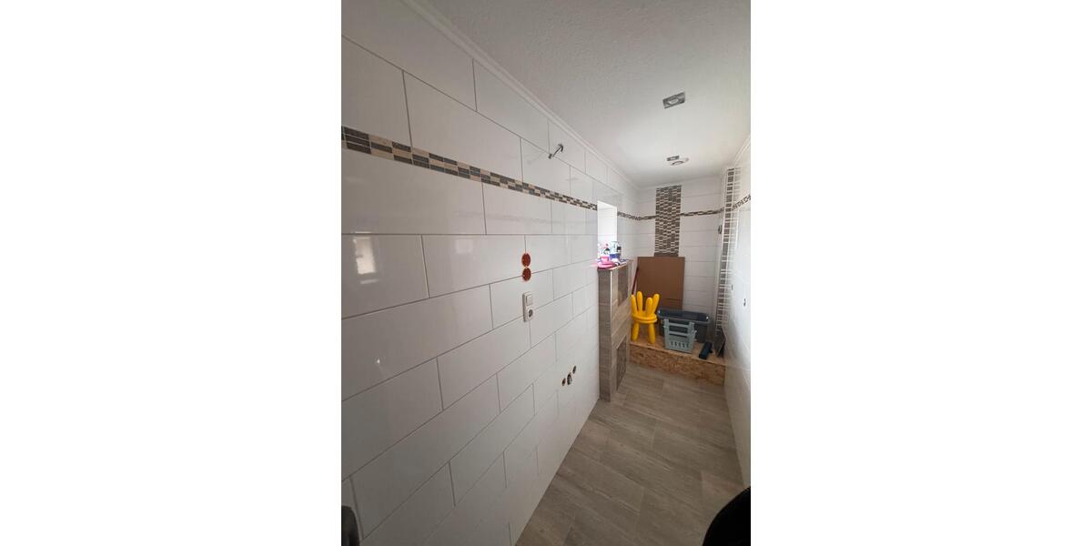 Etagenwohnung Büdingen - 4.5 Zimmer, 104 m&sup2;, 1.400&euro; | Angebot:26102444