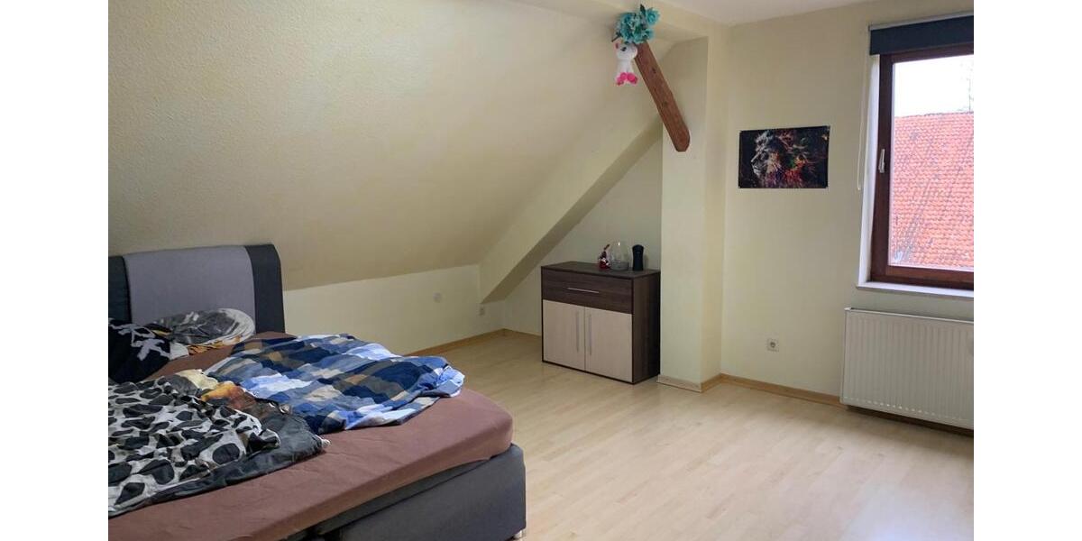 Dachgeschoßwohnung Aerzen - 4 Zimmer, 110 m&sup2;, 610&euro; | Angebot:26412721