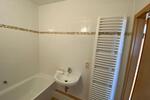 Etagenwohnung Suhl - 4 Zimmer, 65 m&sup2;, 400&euro; | Angebot:26383681