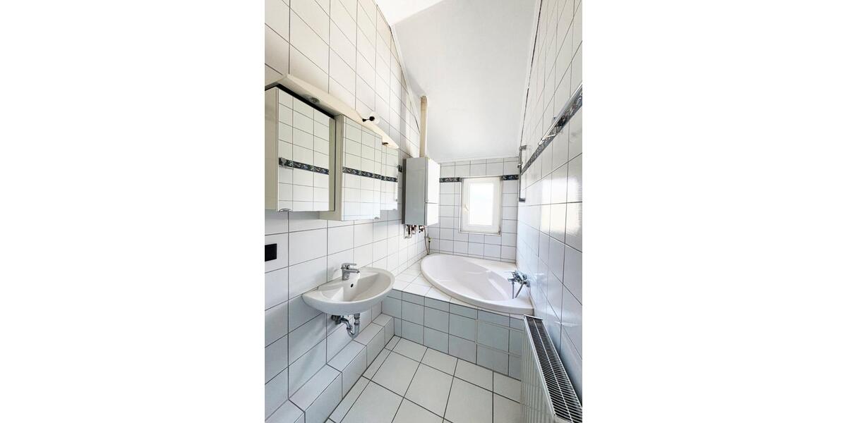 Einfamilienhaus Geilenkirchen - 2 Zimmer, 110 m&sup2;, 1.100&euro; | Angebot:26107850