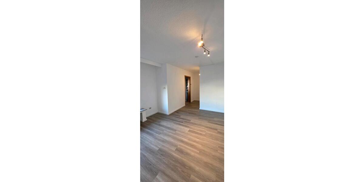 Wohnen auf Zeit Kreuztal - 1 Zimmer, 28 m&sup2;, 365&euro; | Angebot:21398942