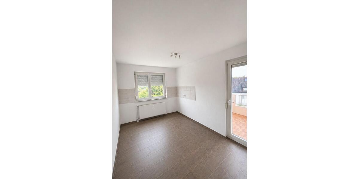 Etagenwohnung Kirchheim unter Teck - 3 Zimmer, 84 m&sup2;, 1.250&euro; | Angebot:26153645