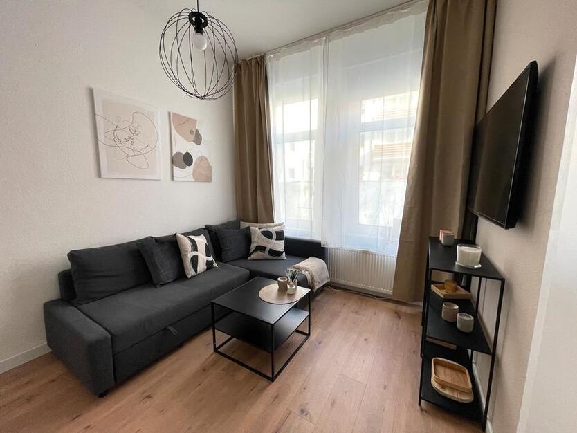 stilvoll möblierte 3 Zimmer Wohnung in der List zimmer