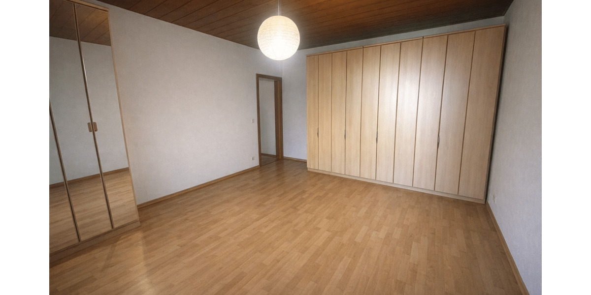 Etagenwohnung Pforzheim Brötzingen - 6 Zimmer, 130 m&sup2;, 1.600&euro; | Angebot:26659502