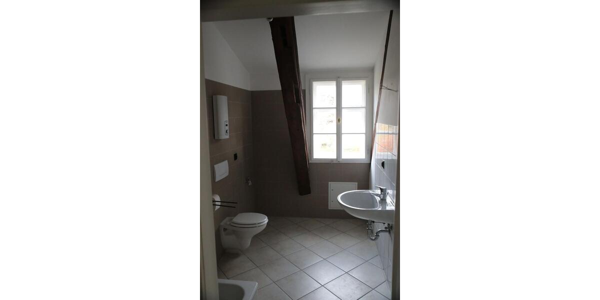 Dachgeschoßwohnung Augustusburg - 3 Zimmer, 74 m&sup2;, 459&euro; | Angebot:26161470