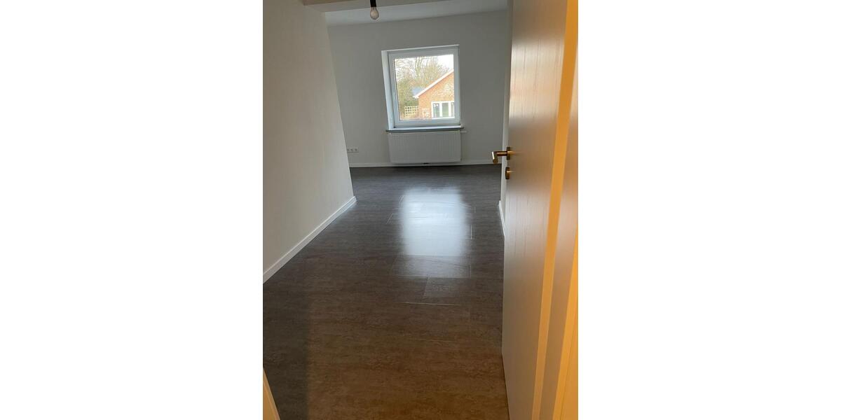 Etagenwohnung Klanxbüll - 4 Zimmer, 110 m&sup2;, 880&euro; | Angebot:25830085