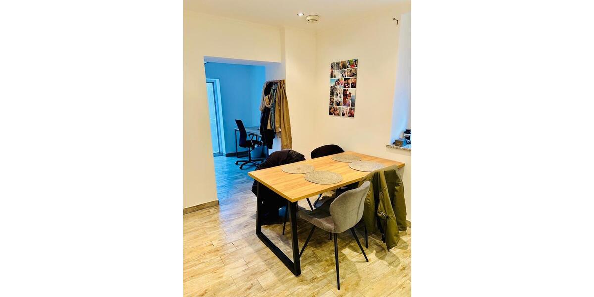 2-Zimmer-Wohnung, ca 50 qm in der Heerstraße 2 zimmer