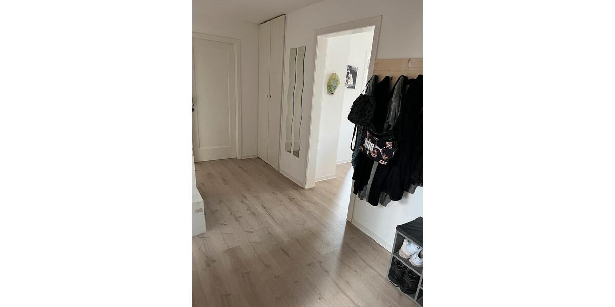 Etagenwohnung Heidenheim an der Brenz Aufhausen - 4 Zimmer, 90 m&sup2;, 900&euro; | Angebot:26495042