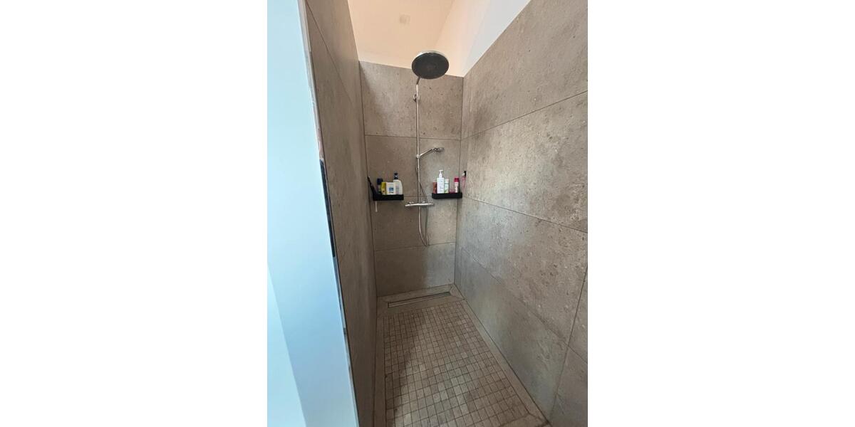 Exklusives Penthouse mit 65 m² Dachterrasse 3 zimmer