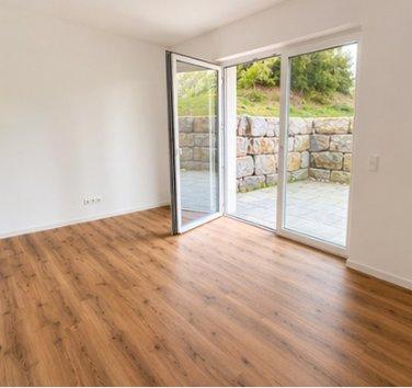 Erdgeschoßwohnung Kreuztal - 3 Zimmer, 100 m&sup2;, 1.300&euro; | Angebot:26295379