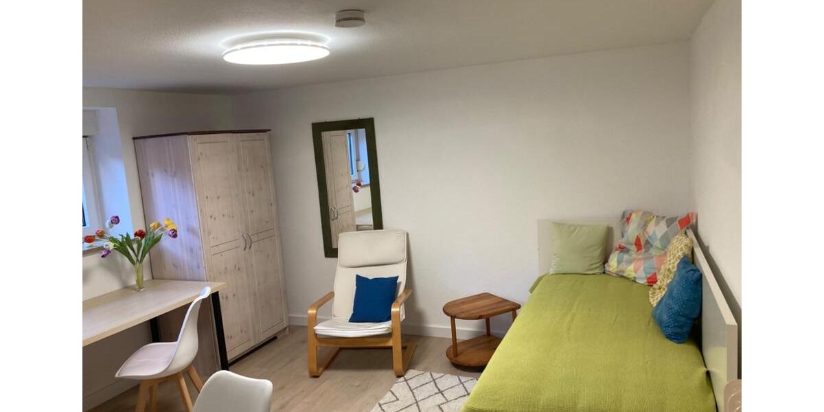 Gemütliche Souterrain - Wohnung für Studierende oder Pendler 1 zimmer