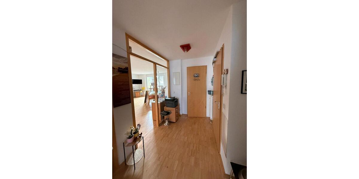 Erdgeschoßwohnung Wülfrath - 4 Zimmer, 108 m&sup2;, 1.550&euro; | Angebot:26623811