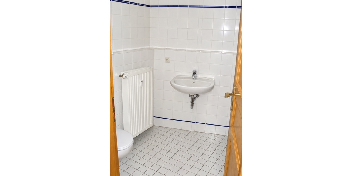 Untermhaus! 2 Raum Erdgeschosswohnung mit EBK* und Wanne! - Erdgeschoßwohnung Gera Debschwitz | Angebot:27332484