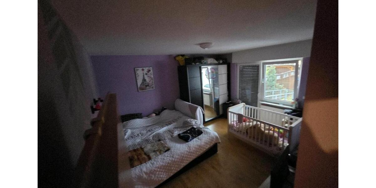 Erdgeschoßwohnung Urmitz - 5 Zimmer, 140 m&sup2;, 900&euro; | Angebot:24845353