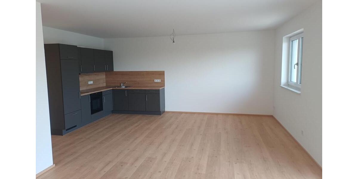 Etagenwohnung Kirchroth - 3 Zimmer, 89 m&sup2;, 975&euro; | Angebot:26644979
