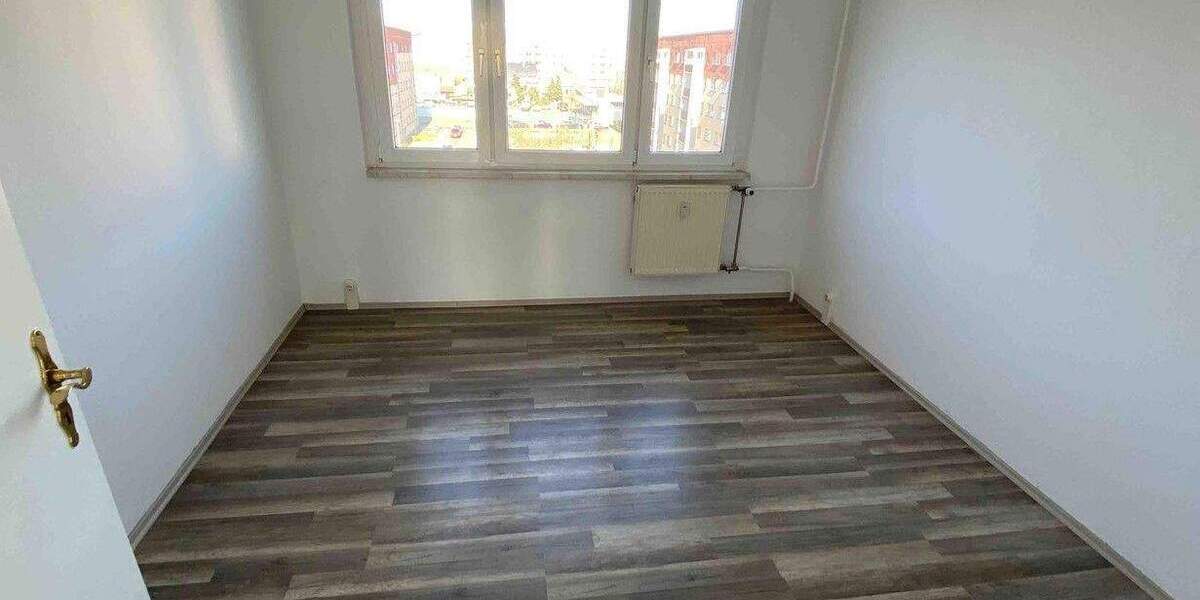 Etagenwohnung Bad Düben Weinbergshäuser - 4 Zimmer, 70 m&sup2;, 494&euro; | Angebot:25718920
