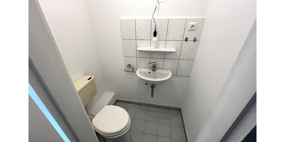 Erdgeschoßwohnung Varel - 4 Zimmer, 80 m&sup2;, 665&euro; | Angebot:26586156