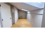 Dachgeschoßwohnung Sengenthal - 3.5 Zimmer, 124 m&sup2;, 1.050&euro; | Angebot:24658307
