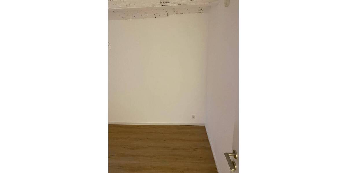Etagenwohnung Darmstadt Bessungen - 2 Zimmer, 65 m&sup2;, 1.250&euro; | Angebot:26730928
