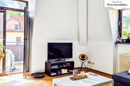 2 Zimmer Maisonette-Wohnung mit Balkon und Blick auf Würzburg zimmer