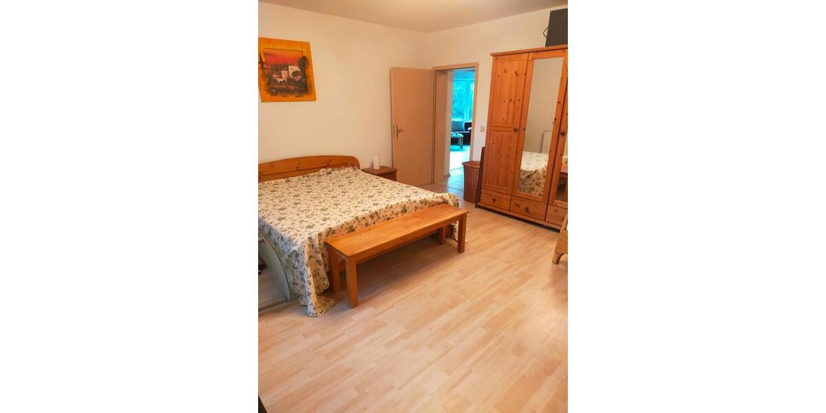 Wohnen auf Zeit Pfaffenhofen an der Ilm - 1 Zimmer, 90 m&sup2;, 1.250&euro; | Angebot:25468468