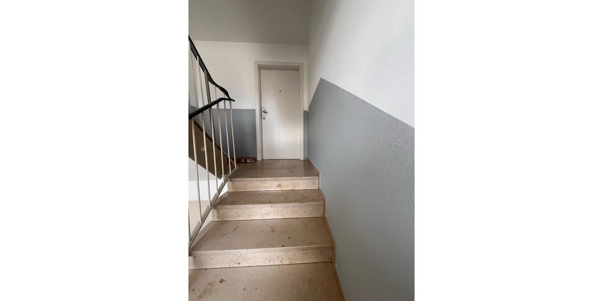 Dachgeschoßwohnung Hemau - 4 Zimmer, 75 m&sup2;, 850&euro; | Angebot:24803916