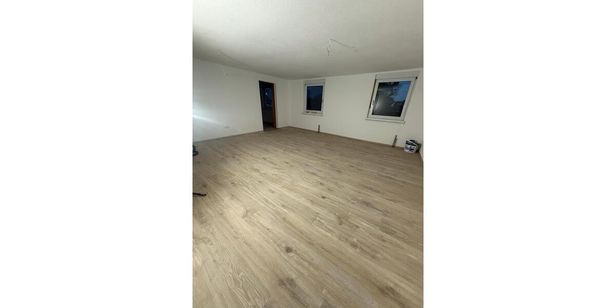Terrassenwohnung Laupheim - 4 Zimmer, 100 m&sup2;, 1.250&euro; | Angebot:24754703