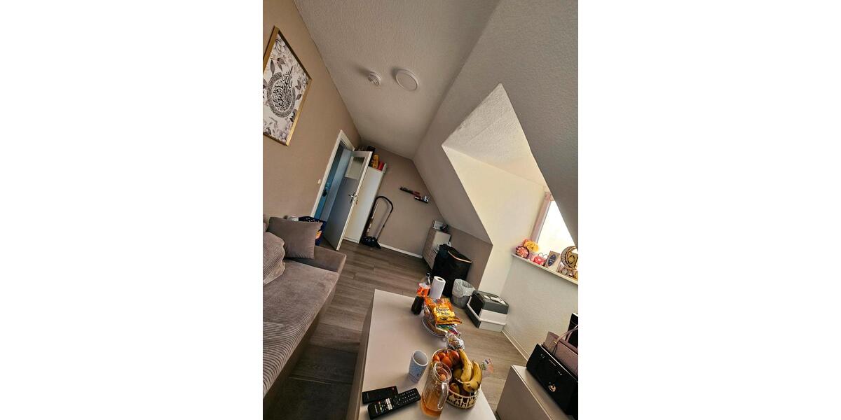 Dachgeschoßwohnung Wolfsburg - 2 Zimmer, 40 m&sup2;, 465&euro; | Angebot:26587342