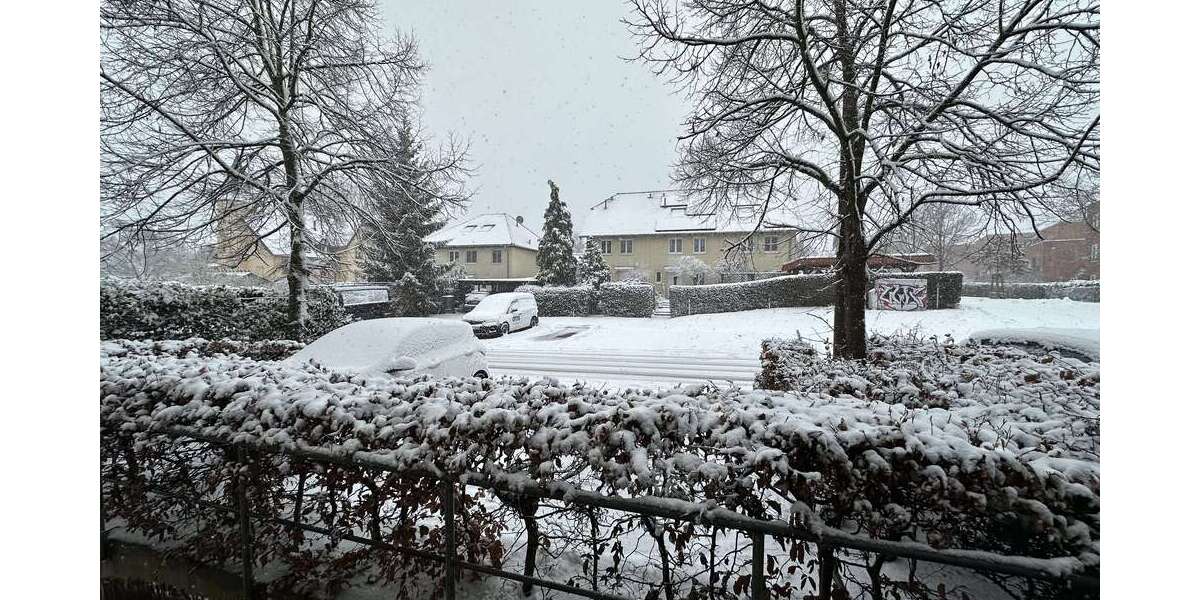 Wohnung zum Mieten in Hoppegarten 728 € 50 m² 1.5 zimmer