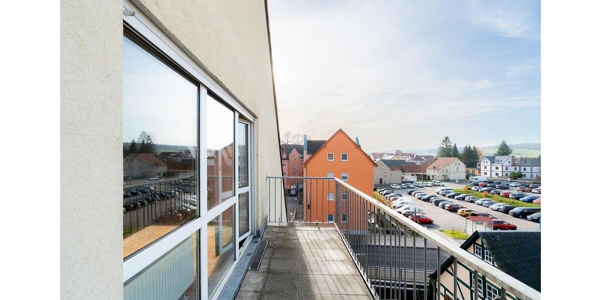 Dachgeschoßwohnung Pulsnitz - 4 Zimmer, 93 m&sup2;, 850&euro; | Angebot:23571123