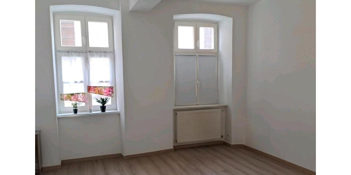 Erdgeschoßwohnung Bad Rodach - 3 Zimmer, 94 m&sup2;, 820&euro; | Angebot:24587476