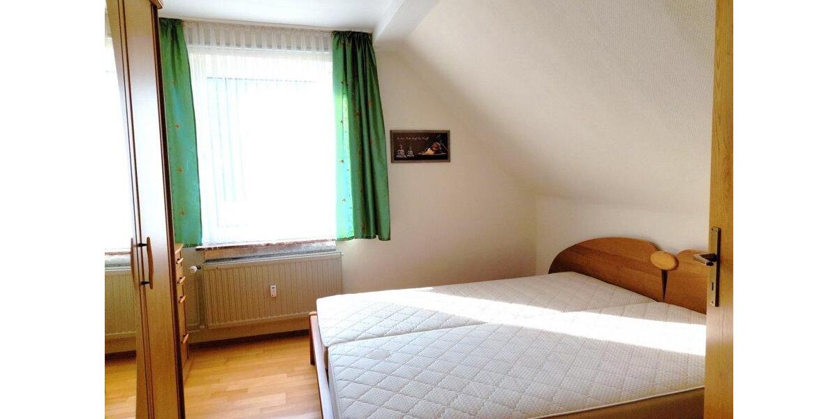 Dachgeschoßwohnung Alfeld (Leine) - 2.5 Zimmer, 42 m&sup2;, 350&euro; | Angebot:26610268