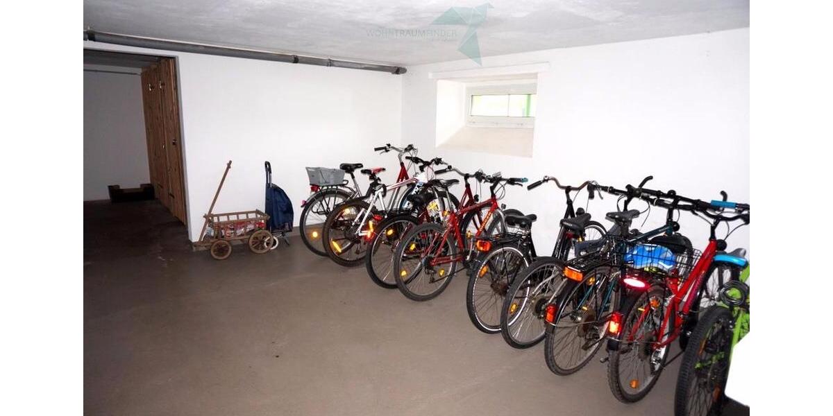 Etagenwohnung Burkhardtsdorf - 2 Zimmer, 54 m&sup2;, 319&euro; | Angebot:26193235