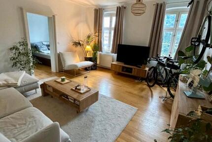 Großes WG Zimmer in TOP lage am Obstmarkt 4 zimmer