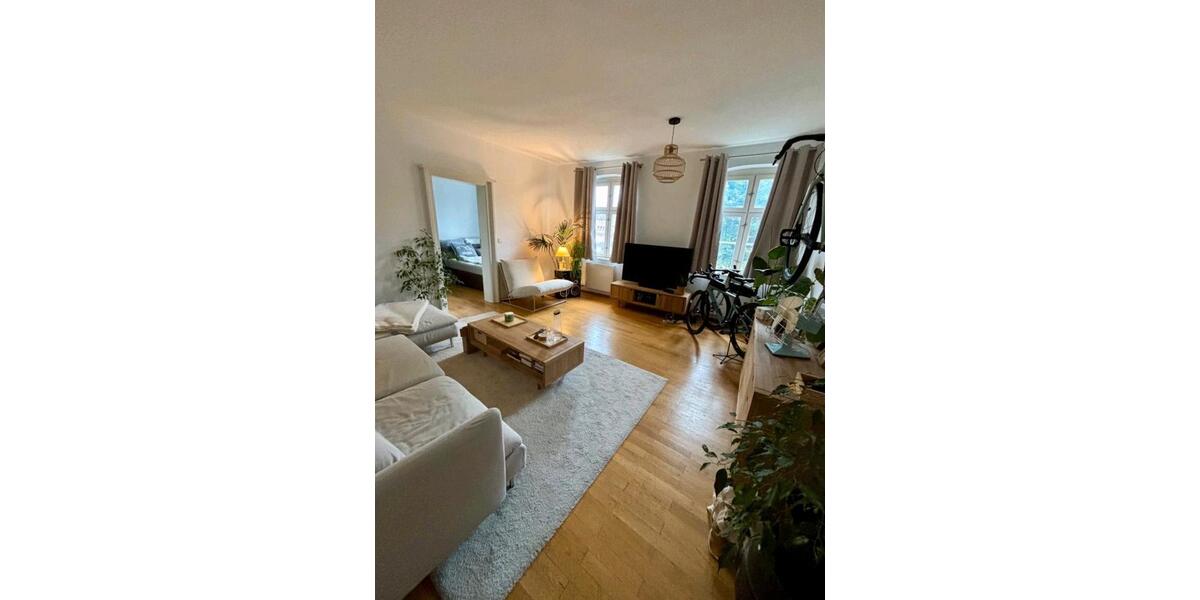 Großes WG Zimmer in TOP lage am Obstmarkt 4 zimmer