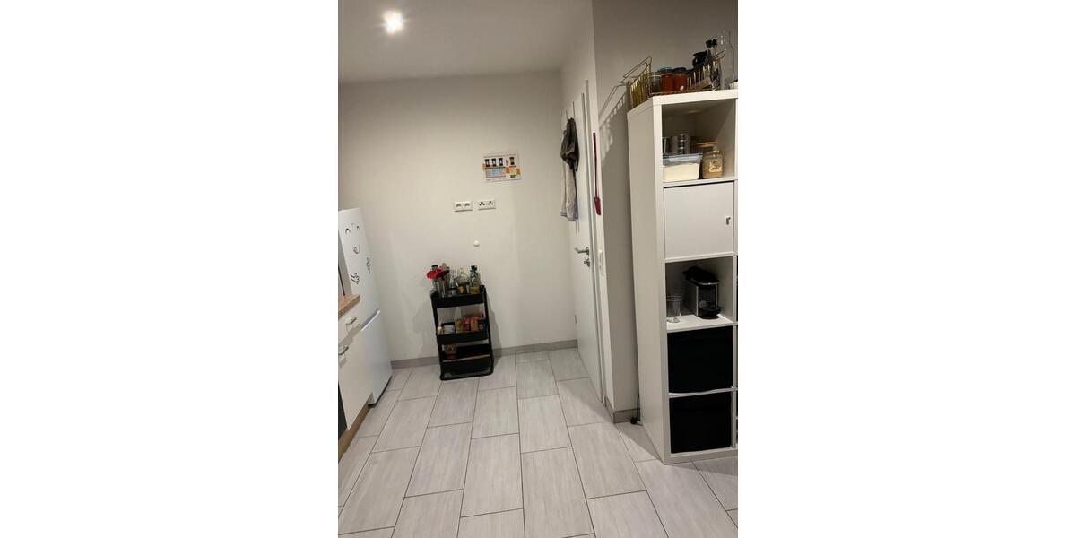 Wohnen auf Zeit Karlsruhe Mühlburg - 5 Zimmer, 125 m&sup2;, 475&euro; | Angebot:25982124