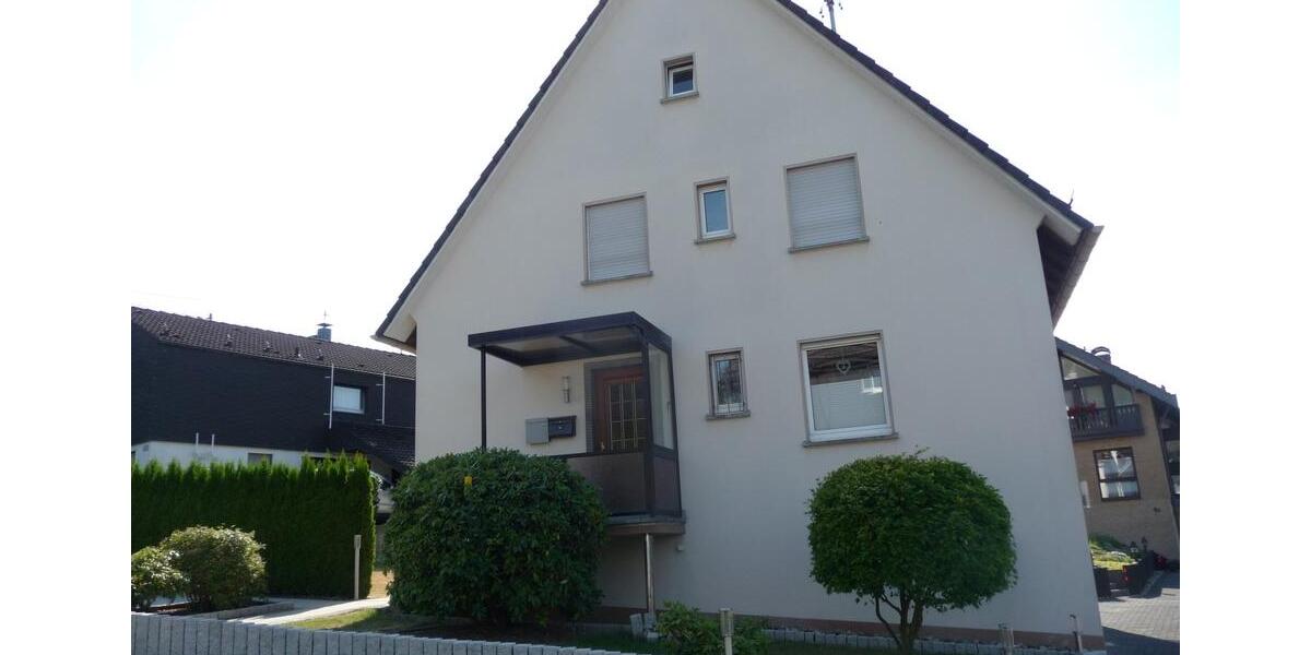 Dachgeschoßwohnung Siegen - 3 Zimmer, 64 m&sup2;, 680&euro; | Angebot:24886251