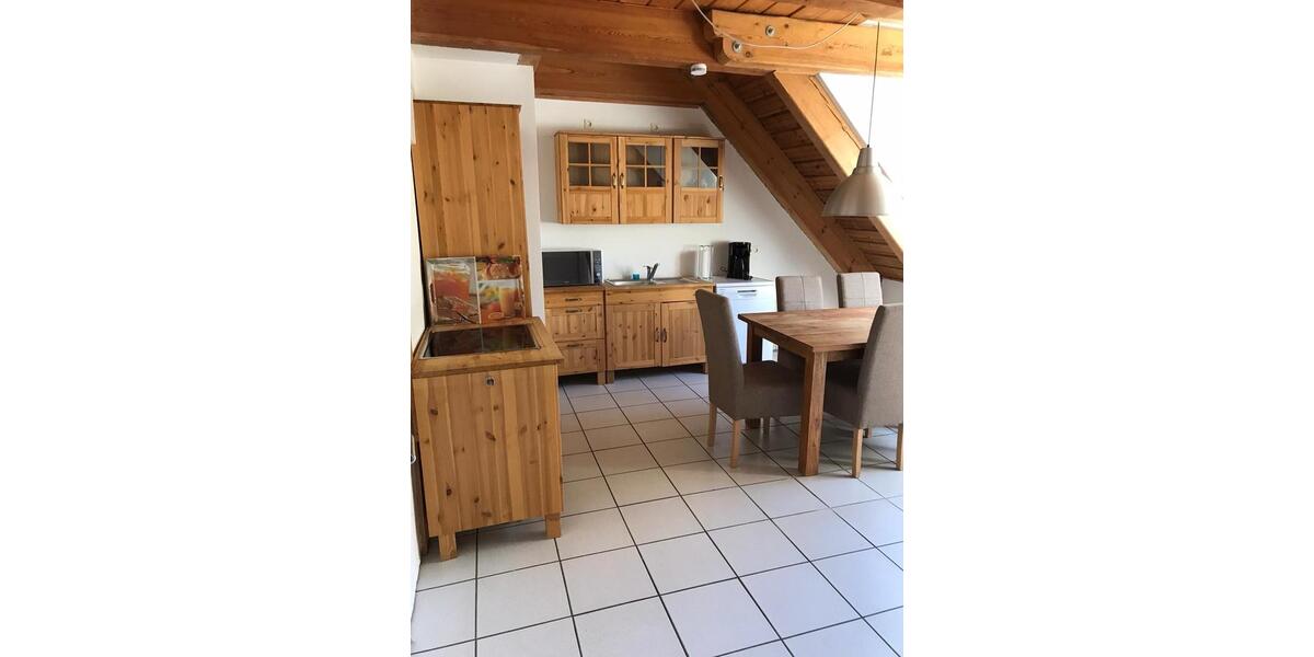 Wohnen auf Zeit Schülldorf - 10 Zimmer, 120 m&sup2;, 25&euro; | Angebot:17947634