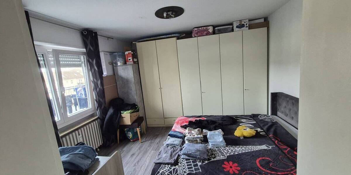 Etagenwohnung Krefeld Stadtmitte - 3 Zimmer, 66 m&sup2;, 580&euro; | Angebot:26345322