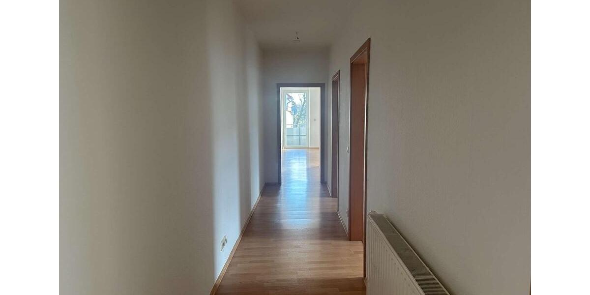 Etagenwohnung Brandenburg an der Havel - 3 Zimmer, 82 m&sup2;, 738&euro; | Angebot:25960156