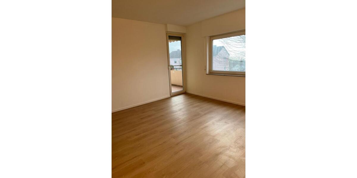 Etagenwohnung Aalen Unterkochen - 3 Zimmer, 73 m&sup2;, 820&euro; | Angebot:25045547