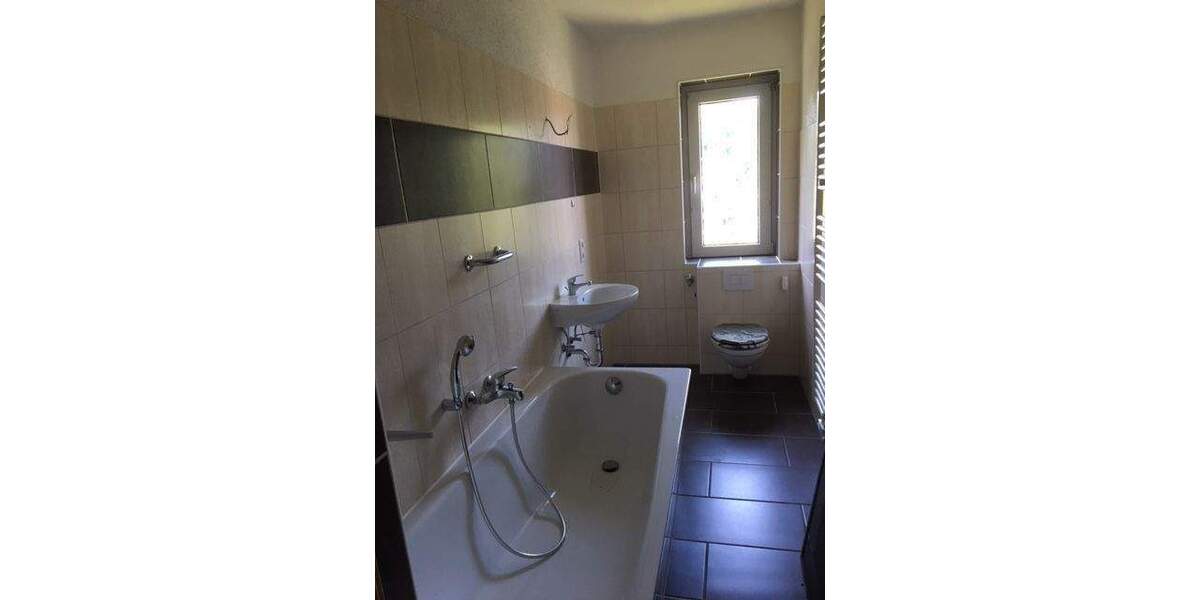 Etagenwohnung Teuchern Schortau - 2 Zimmer, 50 m&sup2;, 295&euro; | Angebot:26805170