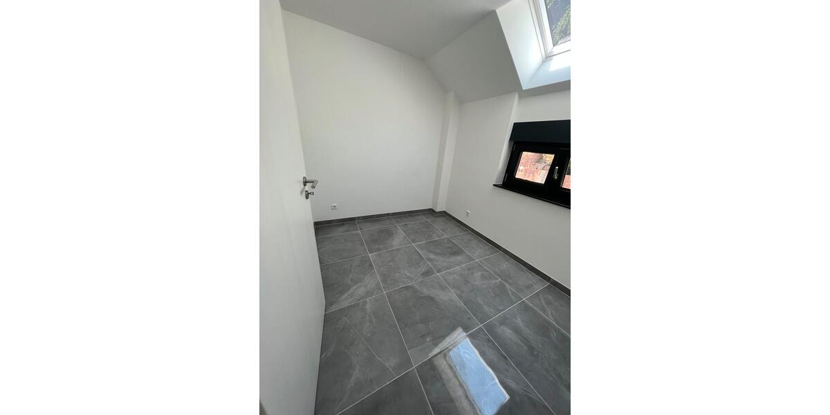 Etagenwohnung Mühlacker - 4.5 Zimmer, 75 m&sup2;, 1.150&euro; | Angebot:26546707