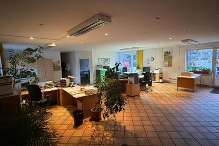 großzügige Bürofläche an der Osdorfer Landstraße zimmer