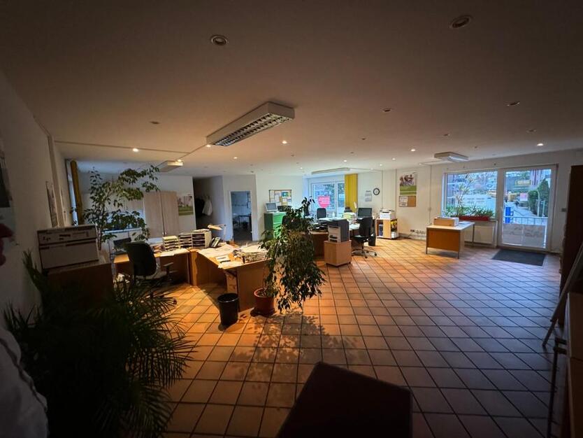 großzügige Bürofläche an der Osdorfer Landstraße zimmer