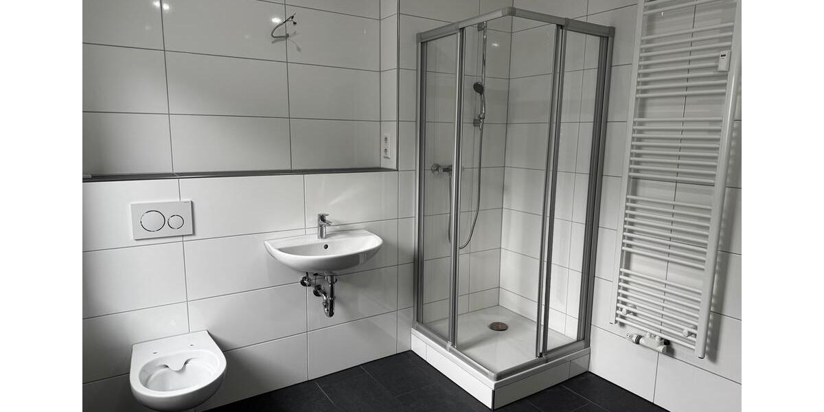 Erdgeschoßwohnung Karlsruhe Knielingen - 2 Zimmer, 80 m&sup2;, 1.320&euro; | Angebot:25870572