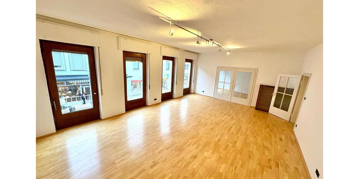 Etagenwohnung Zweibrücken - 3 Zimmer, 100 m&sup2;, 700&euro; | Angebot:25117878